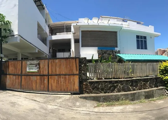 Corinne Villa à 300m from the beach